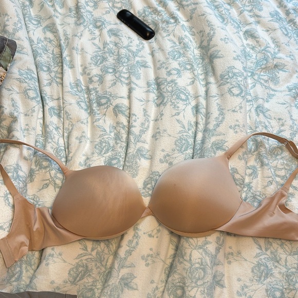 Skims push up bra - Picture 2 of 5